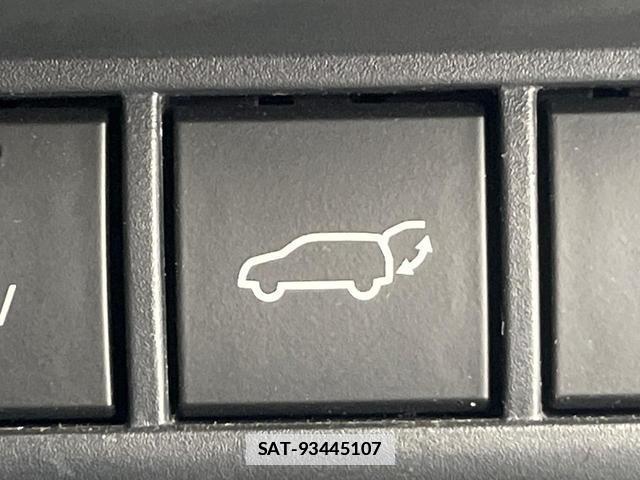 Toyota PRIUS 2023-06 7936763-5
