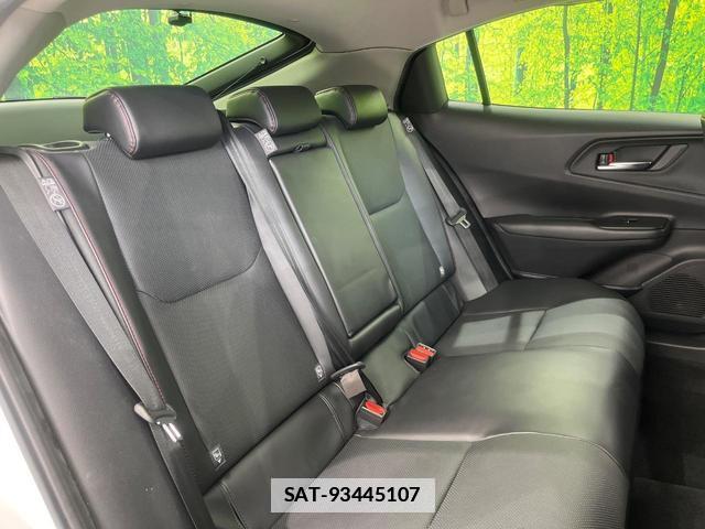 Toyota PRIUS 2023-06 7936763-8