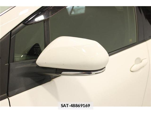 Toyota PRIUS 2017-02 7936872-19