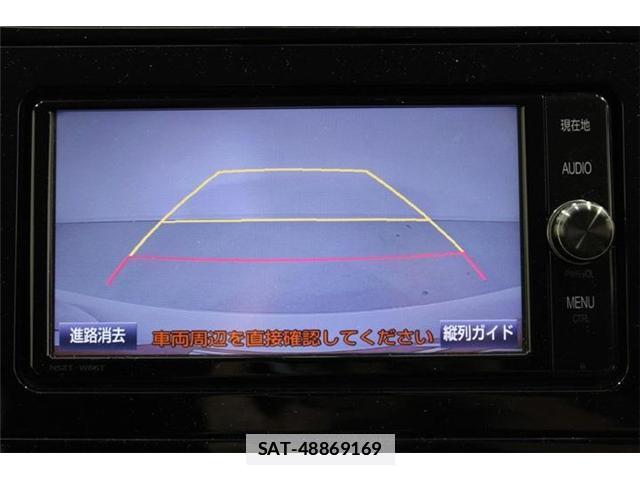 Toyota PRIUS 2017-02 7936872-2