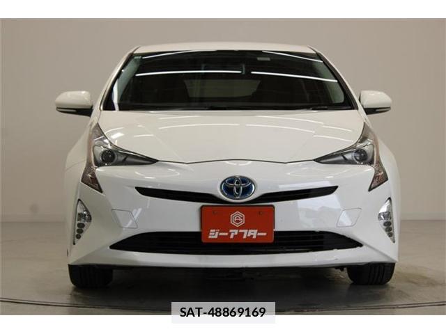 Toyota PRIUS 2017-02 7936872-6