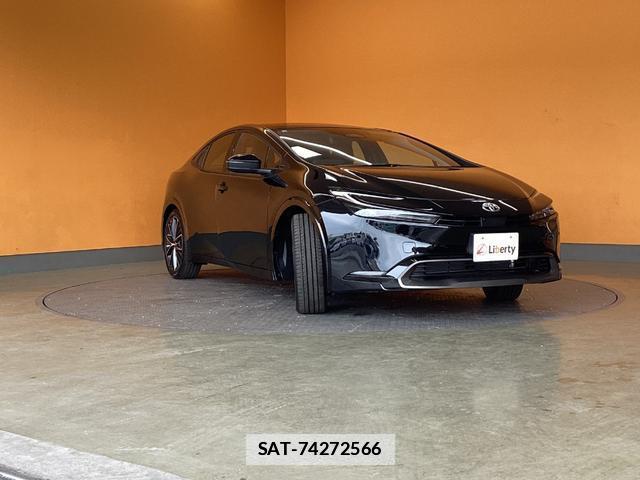 Toyota PRIUS 2026-01 7937074-6