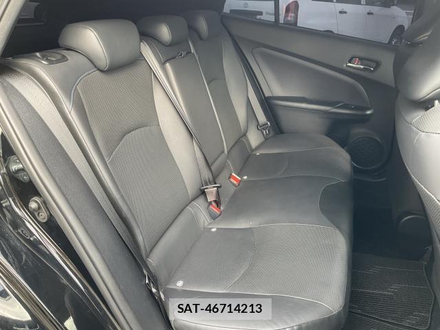 Toyota PRIUS 2016-12 7937259-13