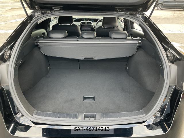 Toyota PRIUS 2016-12 7937259-14