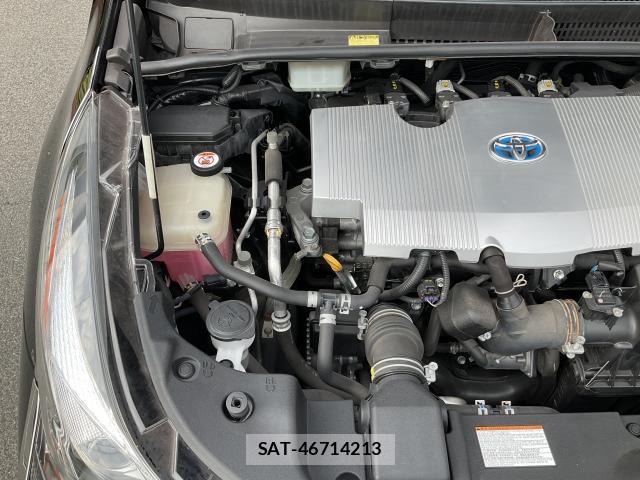 Toyota PRIUS 2016-12 7937259-17