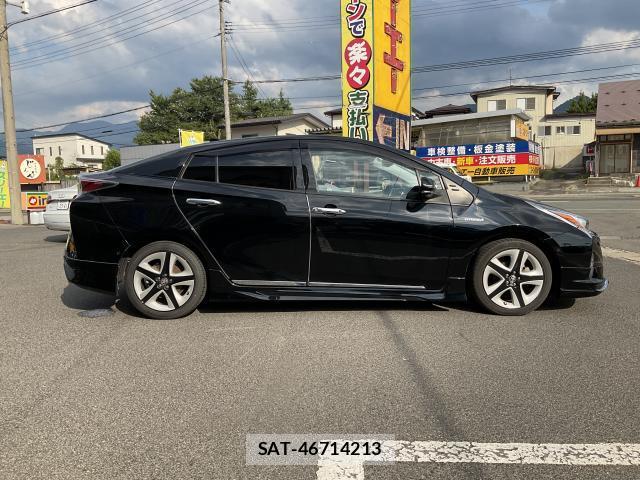 Toyota PRIUS 2016-12 7937259-3
