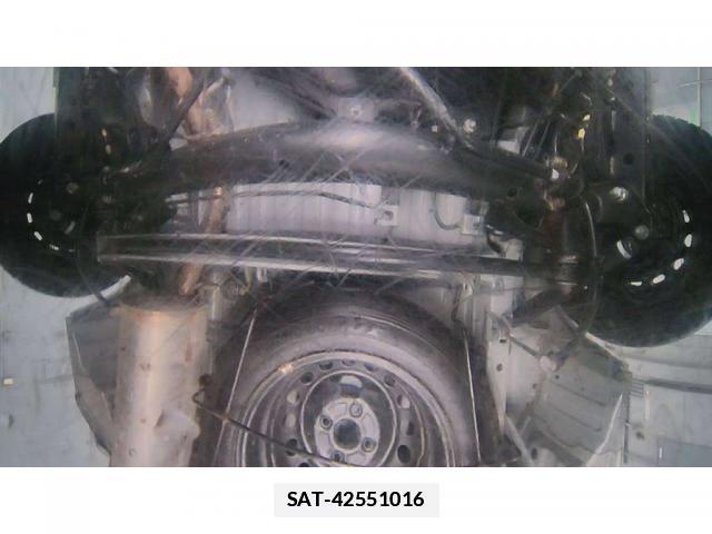 Toyota PROBOX 2022-07 7933888-9