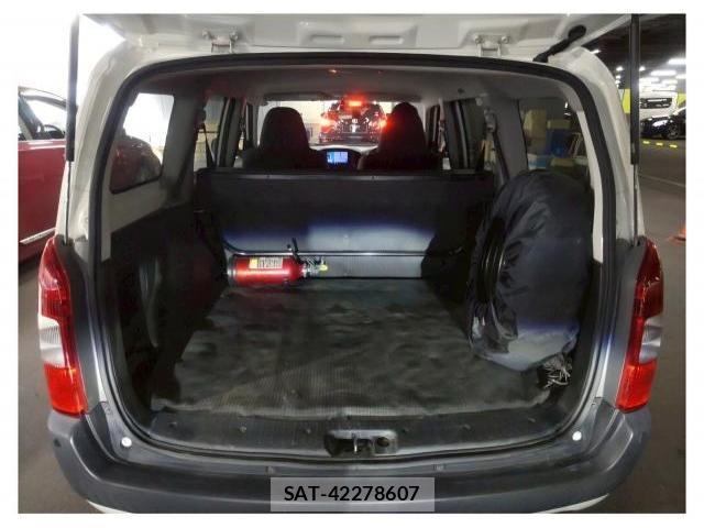 Toyota PROBOX 2013-05 7936411-2