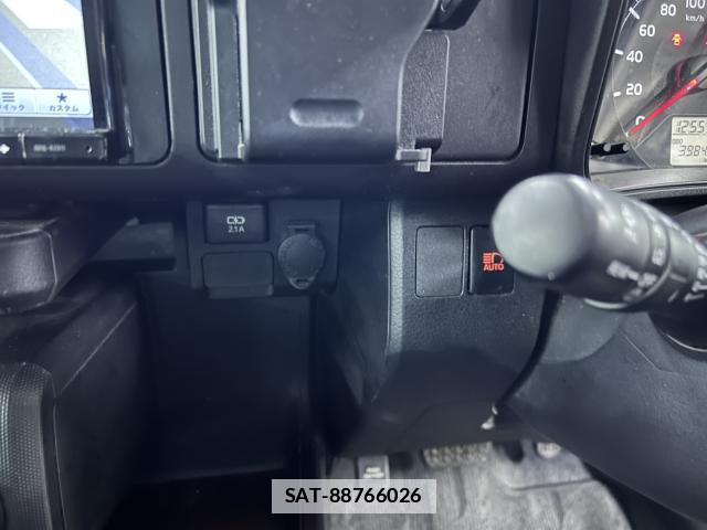 Toyota PROBOX 2021-06 7936673-16