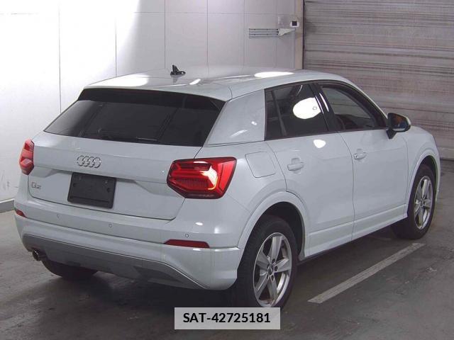 Audi Q2 2019-09 7935990-1