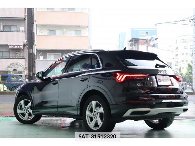 Audi Q3 2022 7936142-5