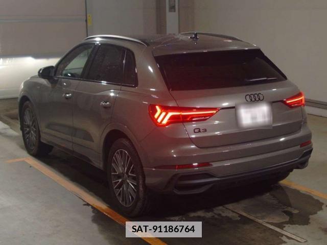 Audi Q3 2023-01 7936504-5
