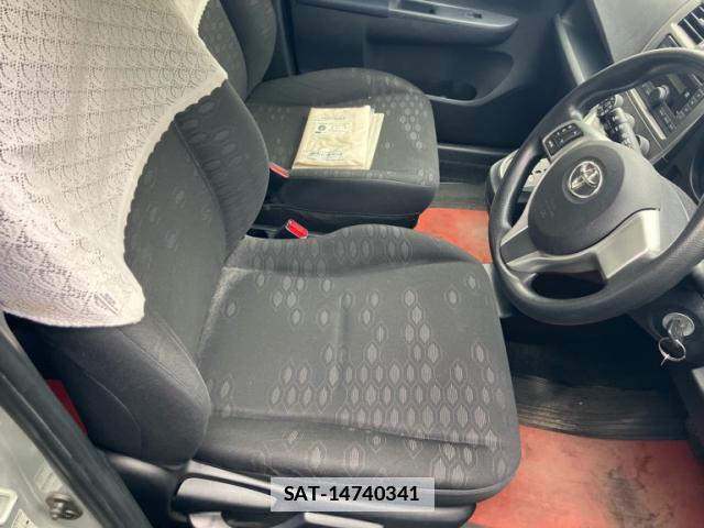 Toyota RACTIS 2012-12 7934711-14