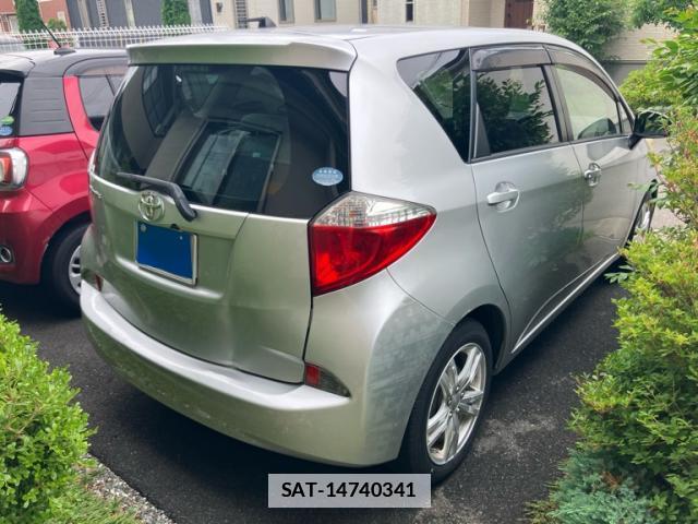Toyota RACTIS 2012-12 7934711-2