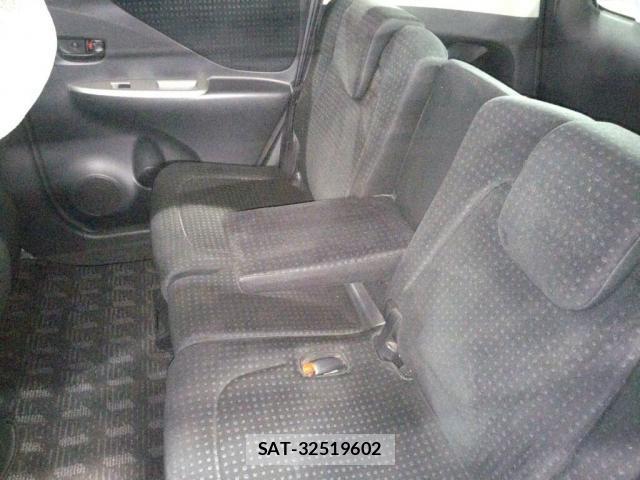 Toyota RACTIS 2008-06 7936005-3