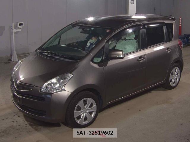 Toyota RACTIS 2008-06 7936005-4