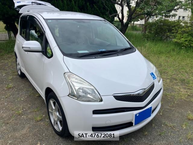 Toyota RACTIS 2007-03 7936726-2