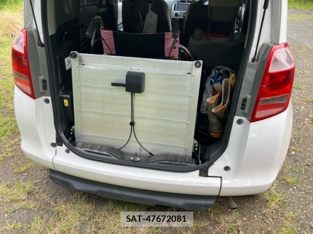 Toyota RACTIS 2007-03 7936726-4