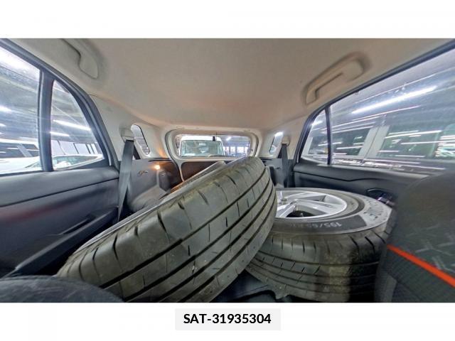 Toyota RAIZE 2021-05 7936618-5