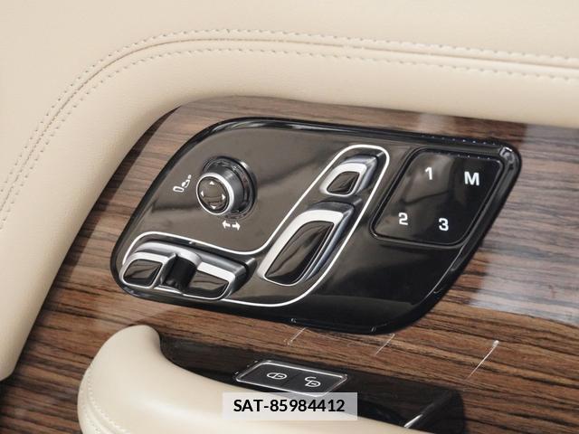 Land Rover RANGE ROVER 2020-05 7936552-8