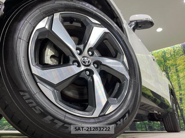 Toyota RAV4 PHV 2021-08 7937174-12
