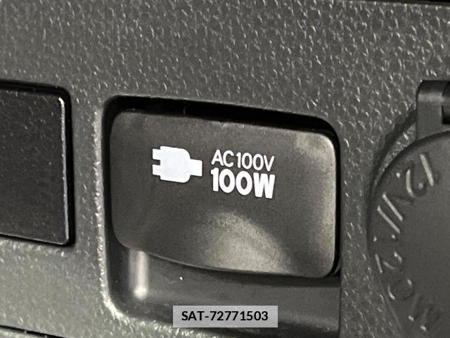 Toyota RAV4 2021-04 7934194-6
