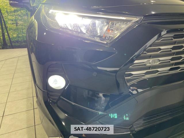Toyota RAV4 2020-02 7934241-11