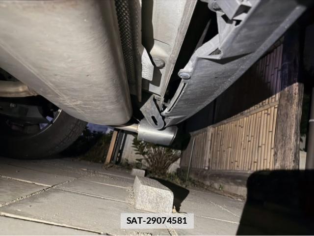 Toyota RAV4 2020-10 7935336-18