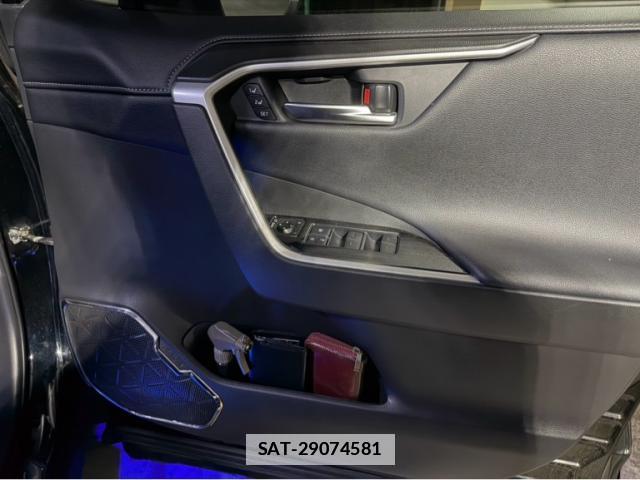 Toyota RAV4 2020-10 7935336-2