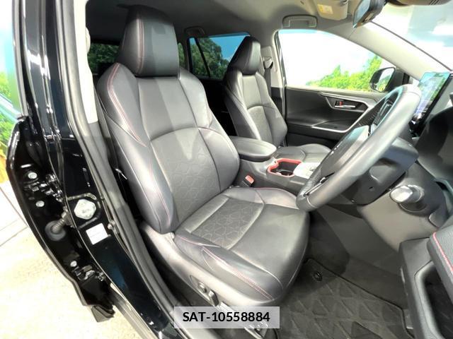 Toyota RAV4 2023-10 7935587-7