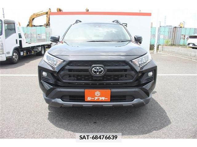 Toyota RAV4 2021-07 7935826-10
