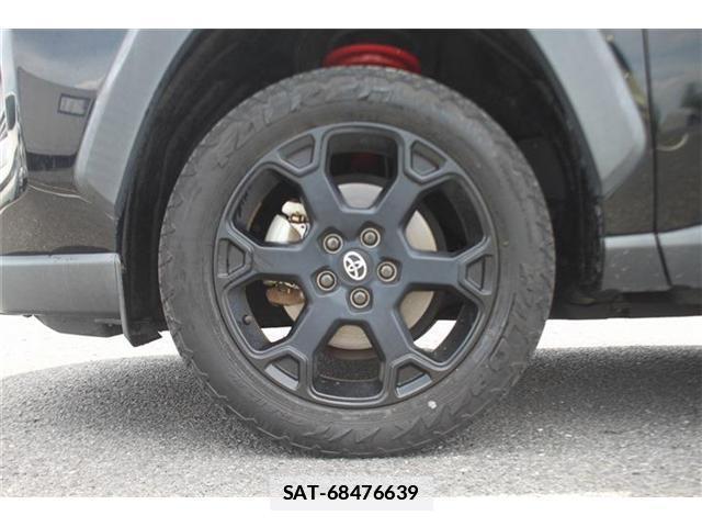Toyota RAV4 2021-07 7935826-18