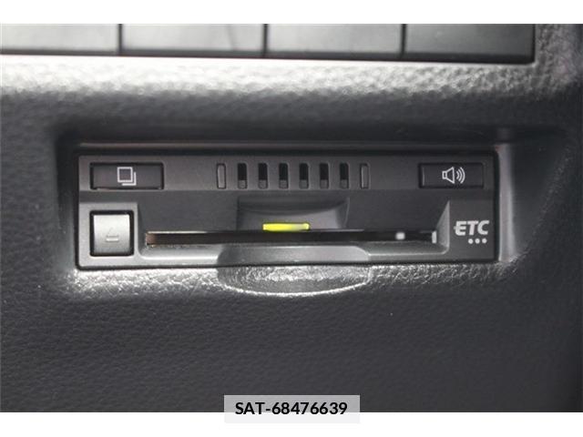 Toyota RAV4 2021-07 7935826-4