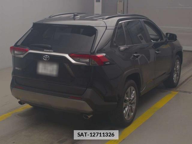 Toyota RAV4 2024-06 7936473-1