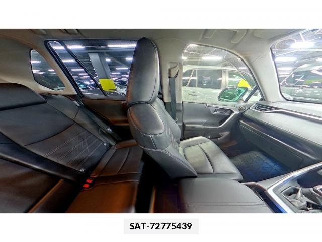 Toyota RAV4 2020-07 7936616-4