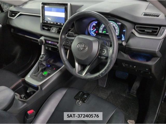 Toyota RAV4 2019-07 7936617-3