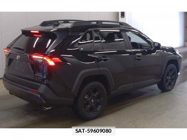 Toyota RAV4 2021-07 7936628-9