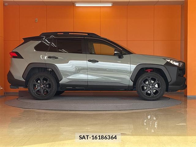 Toyota RAV4 2024-09 7937102-14