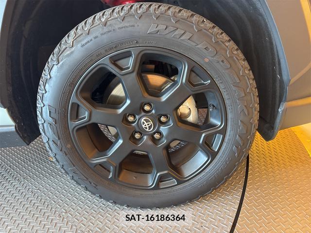 Toyota RAV4 2024-09 7937102-18