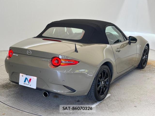 Mazda ROADSTER 2024-07 7937192-16