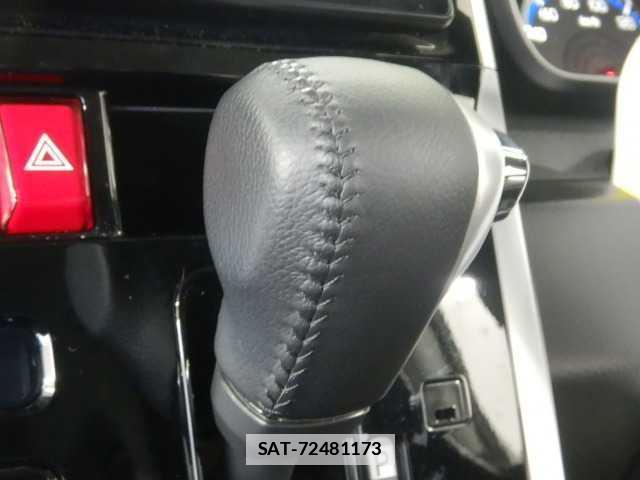 Toyota ROOMY 2024-09 7936035-10