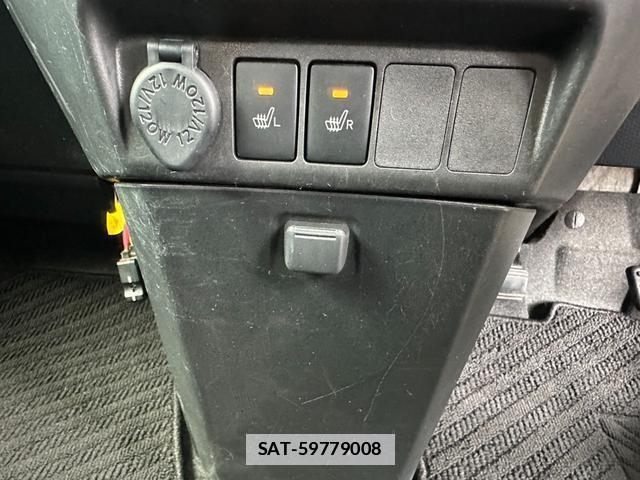 Toyota ROOMY 2019-09 7937137-13