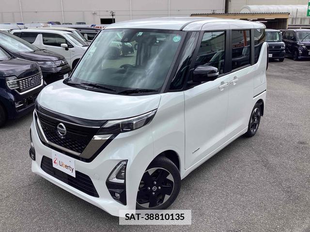Nissan ROOX 2021-06 7934823-5