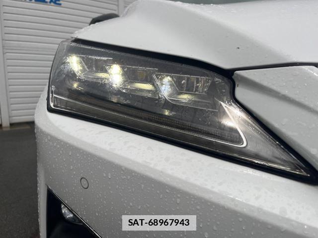 Lexus RX 2016-11 7935306-11