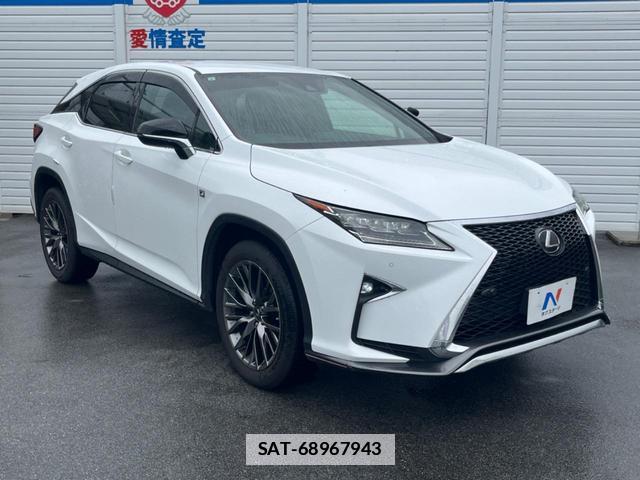 Lexus RX 2016-11 7935306-15