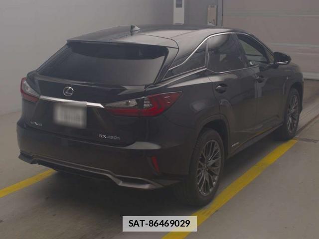 Lexus RX 2017-07 7935729-2
