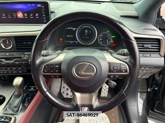 Lexus RX 2017-07 7935729-4