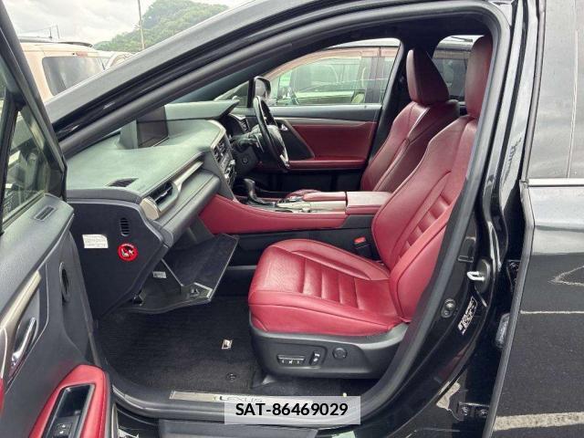 Lexus RX 2017-07 7935729-6