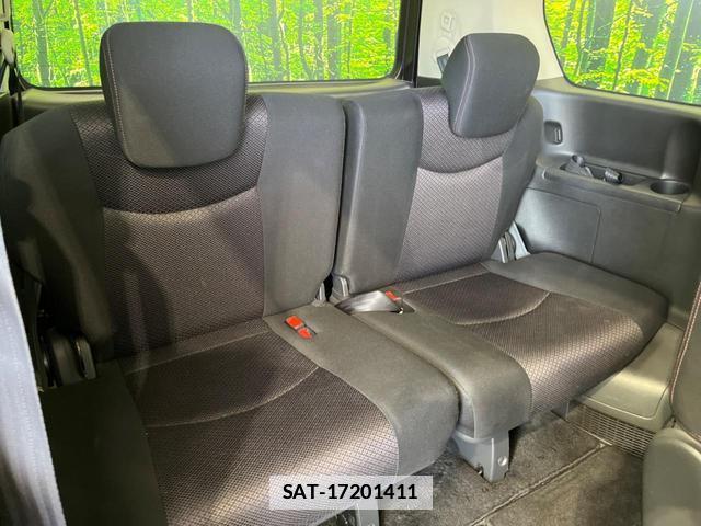 Nissan SERENA 2011-11 7934528-9