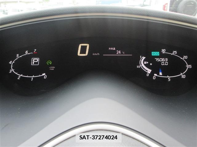Nissan SERENA 2015-09 7935278-9